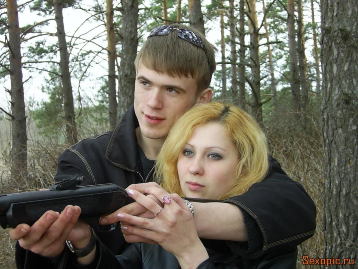 Русские молодожены сняли свое порно на мобильный телефон