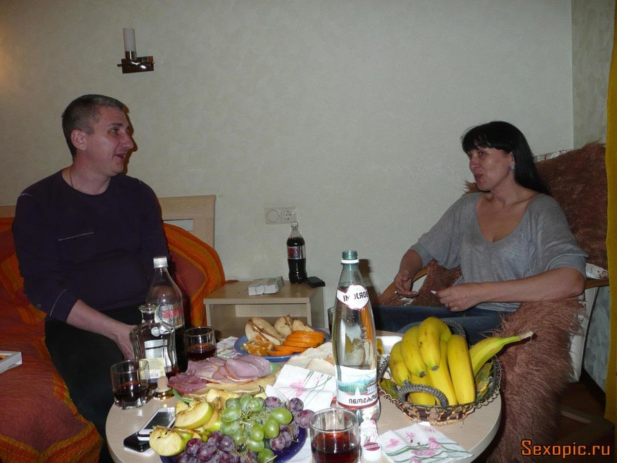 Пьяная секс вечеринка зрелых грузинских свингеров